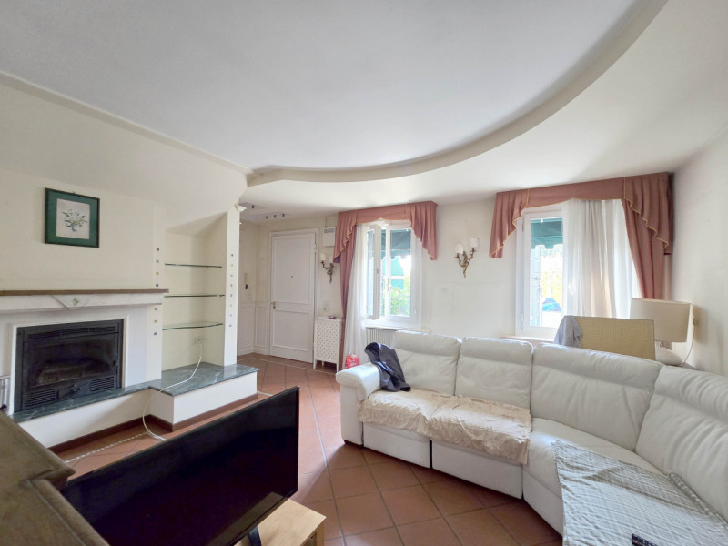 TREVISO S.M.ROVERE a 2km da Porta S.Tommaso vendesi in contesto di costruzioni d'epoca vendesi pa...