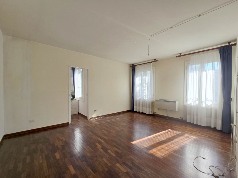 TREVISO S.M.ROVERE a 2km da Porta S.Tommaso vendesi in contesto di costruzioni d'epoca vendesi pa...