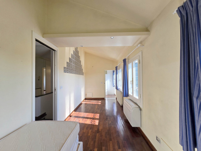 TREVISO S.M.ROVERE a 2km da Porta S.Tommaso vendesi in contesto di costruzioni d'epoca vendesi pa...