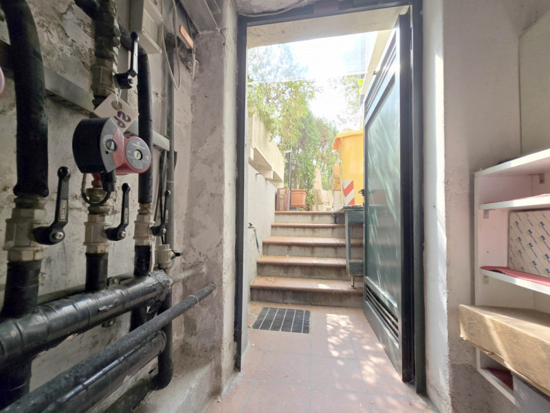 TREVISO S.M.ROVERE a 2km da Porta S.Tommaso vendesi in contesto di costruzioni d'epoca vendesi pa...