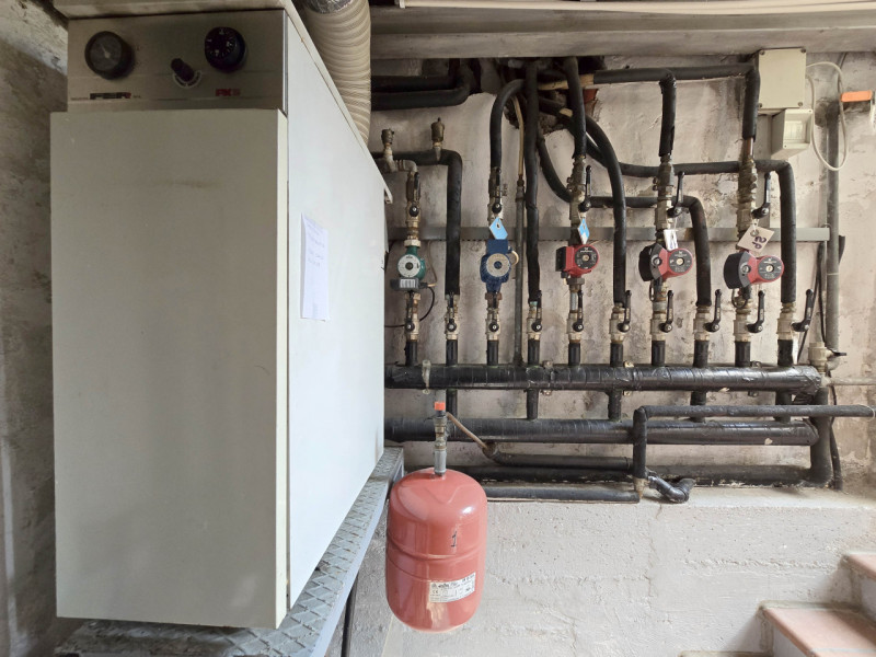 TREVISO S.M.ROVERE a 2km da Porta S.Tommaso vendesi in contesto di costruzioni d'epoca vendesi pa...