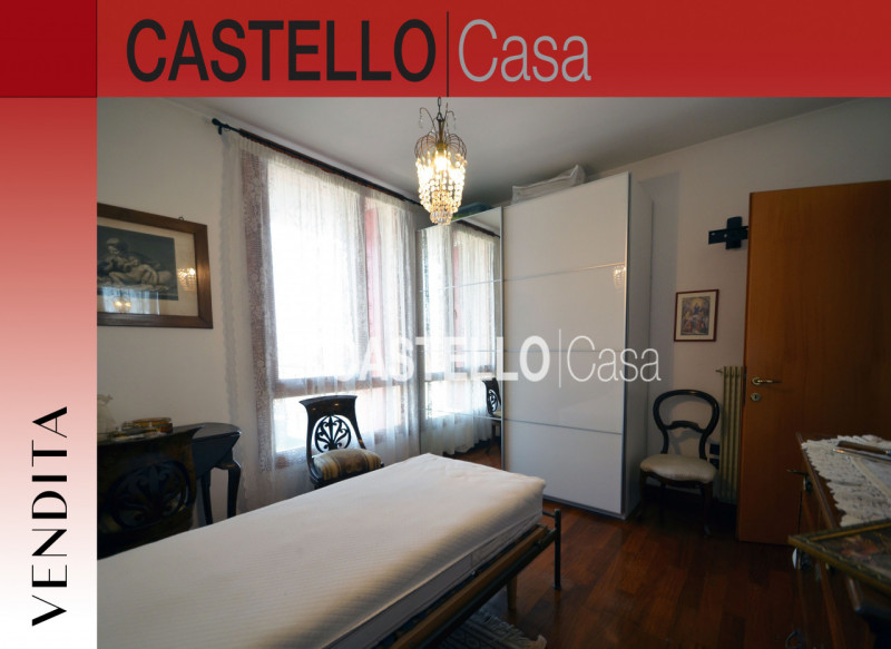 Nel centro di Castelfranco, proponiamo in vendita un elegante appartamento trilocale di 83 mq sit...