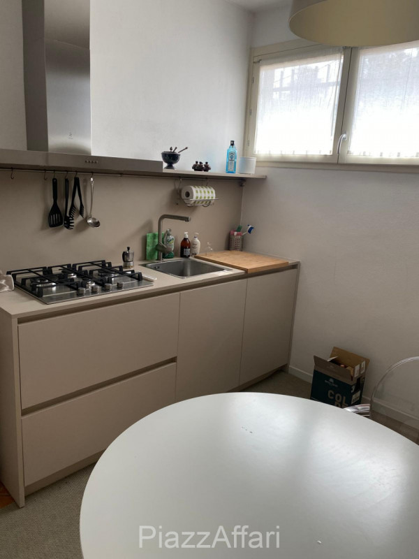 A Pegolotte, nel cuore del paese, in zona residenziale lontana dal traffico e dai rumori proponia...