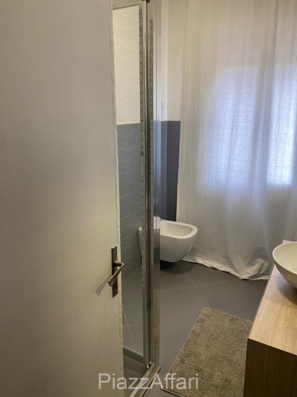 A Pegolotte, nel cuore del paese, in zona residenziale lontana dal traffico e dai rumori proponia...