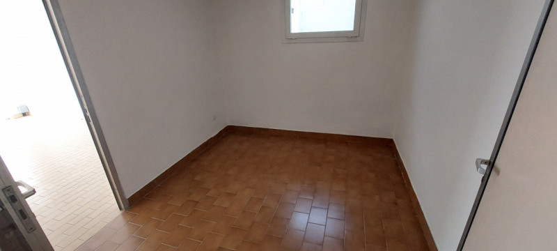 In posizione strategica tra Padova e Cittadella, nel comune di Curtarolo, proponiamo in affitto u...