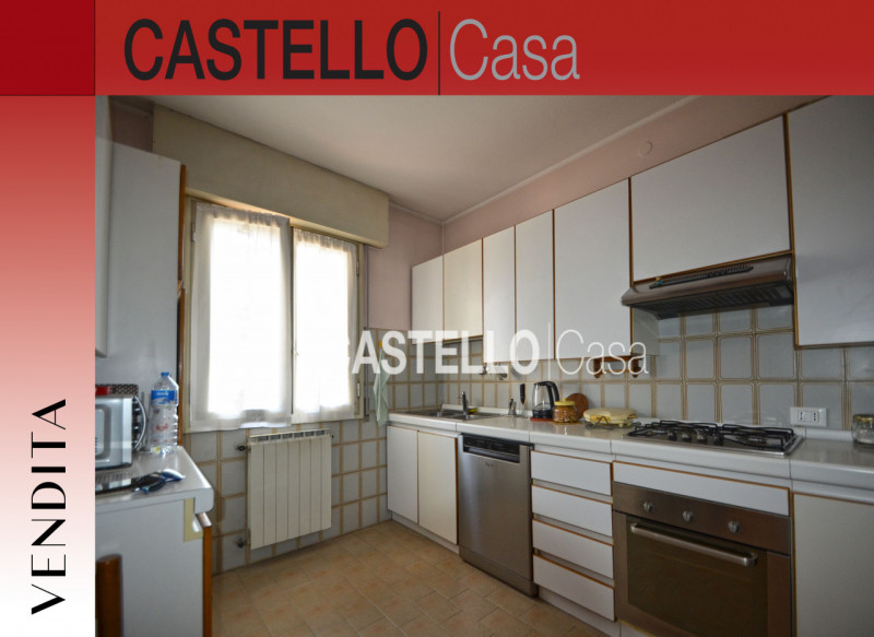 Castelfranco Veneto, proponiamo in vendita una signorile casa a schiera centrale all'interno di u...