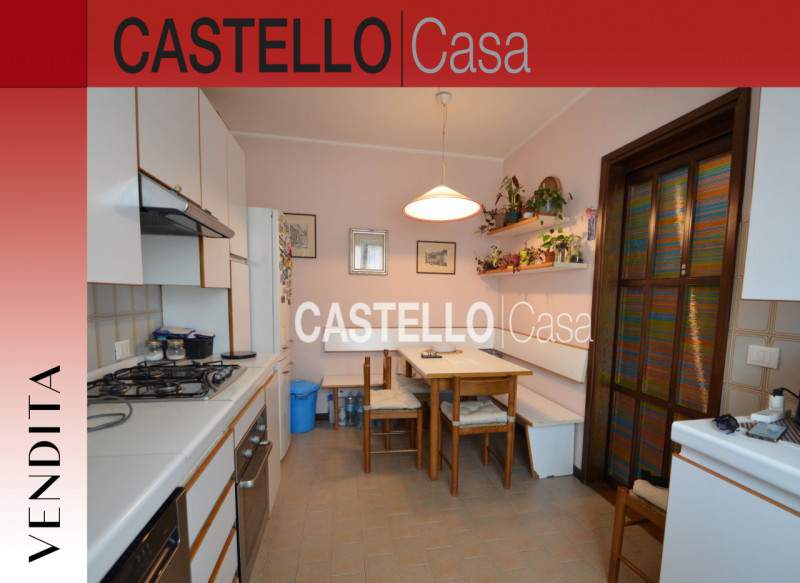 Castelfranco Veneto, proponiamo in vendita una signorile casa a schiera centrale all'interno di u...