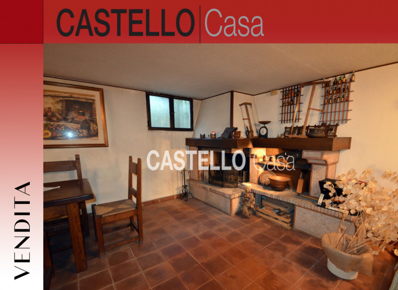 Castelfranco Veneto, proponiamo in vendita una signorile casa a schiera centrale all'interno di u...