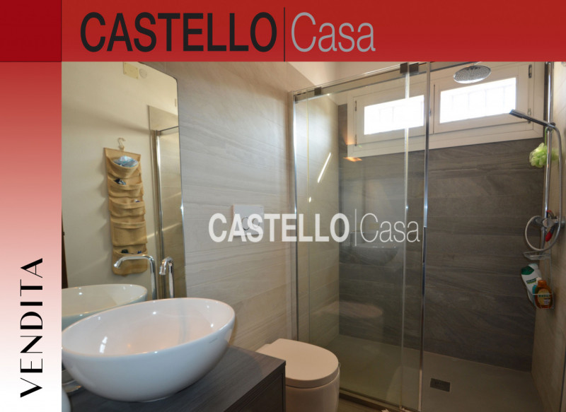 Castelfranco Veneto, proponiamo in vendita una signorile casa a schiera centrale all'interno di u...