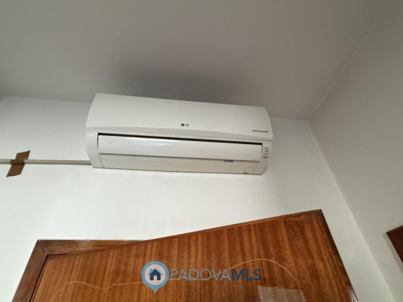 Immobile in esclusiva al Gruppo Padova MLS
QUARTIERE ARCELLA Ti presentiamo un appartamento in ot...