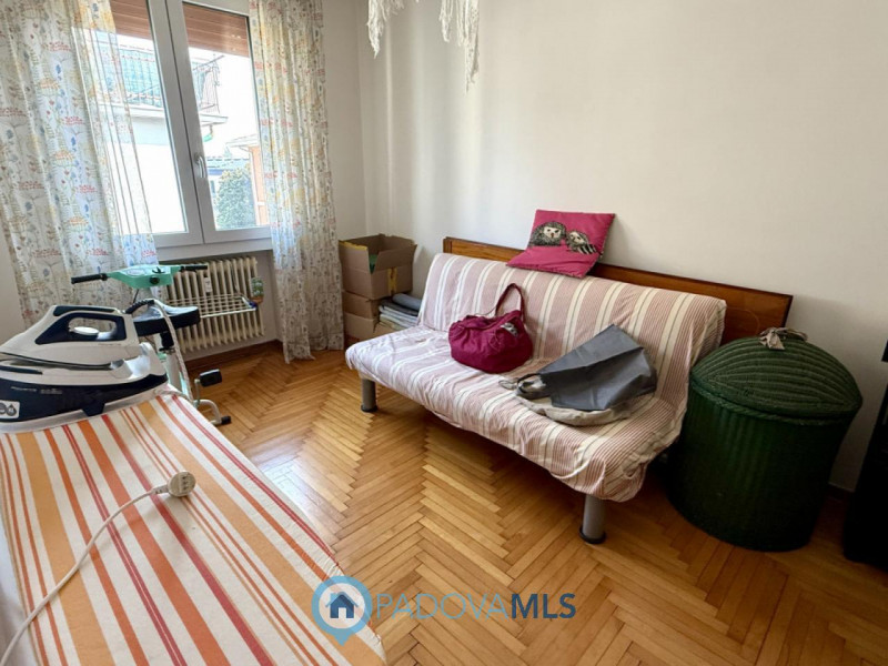 Immobile in esclusiva al Gruppo Padova MLS
QUARTIERE ARCELLA Ti presentiamo un appartamento in ot...