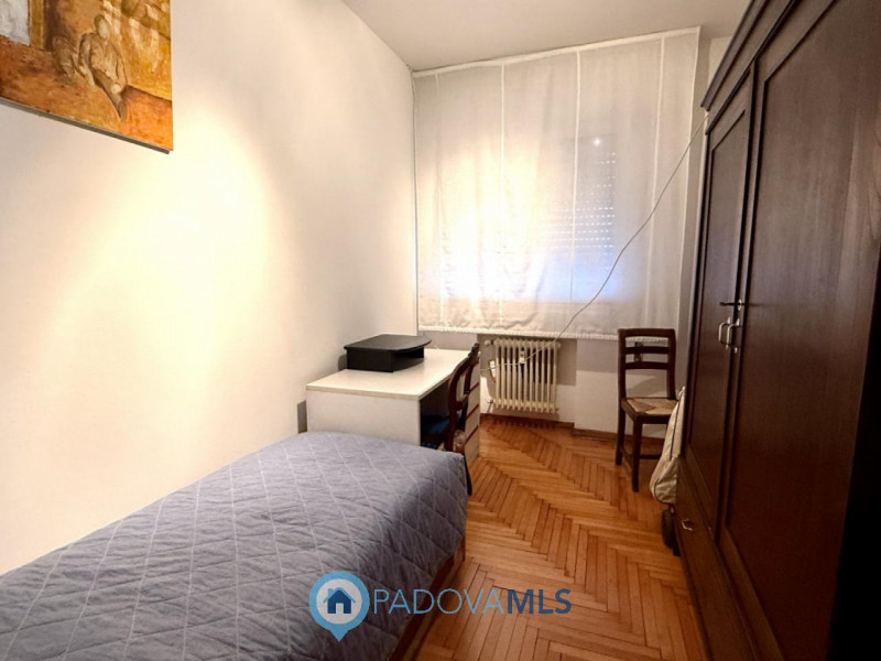 Immobile in esclusiva al Gruppo Padova MLS
QUARTIERE ARCELLA Ti presentiamo un appartamento in ot...