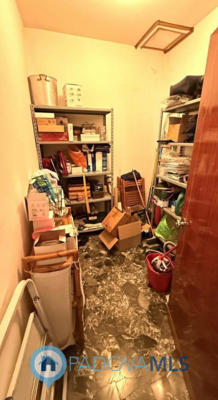 Immobile in esclusiva al Gruppo Padova MLS
QUARTIERE ARCELLA Ti presentiamo un appartamento in ot...