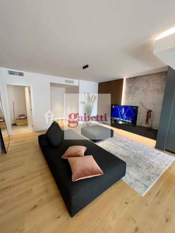 Nuovo complesso residenziale composto da 2 edifici da 12 e 18 unità abitative; le più importanti ...