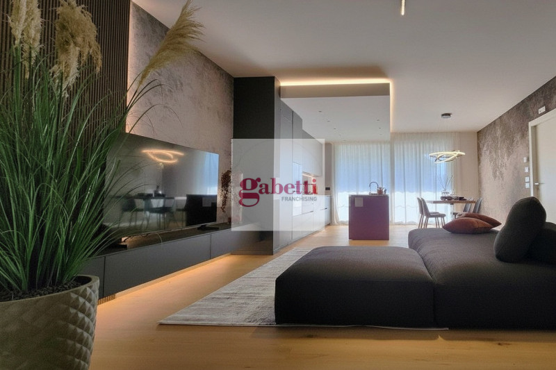 Nuovo complesso residenziale composto da 2 edifici da 12 e 18 unità abitative; le più importanti ...