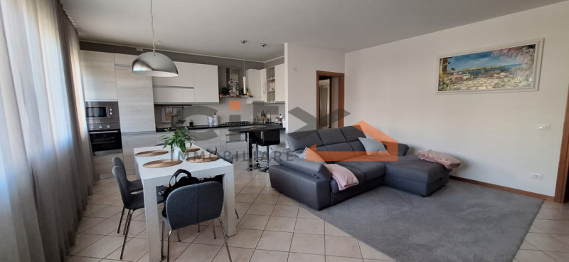 BASSANO DEL GRAPPA, a due passi dal centro storico, proponiamo APPARTAMENTO in ottimo stato dispo...