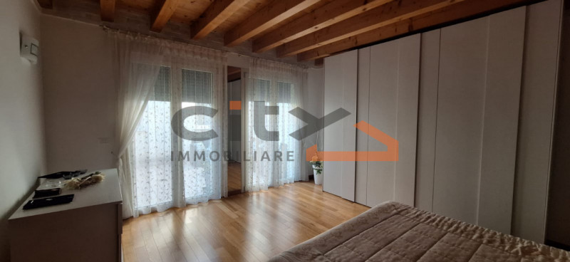 BASSANO DEL GRAPPA, a due passi dal centro storico, proponiamo APPARTAMENTO in ottimo stato dispo...