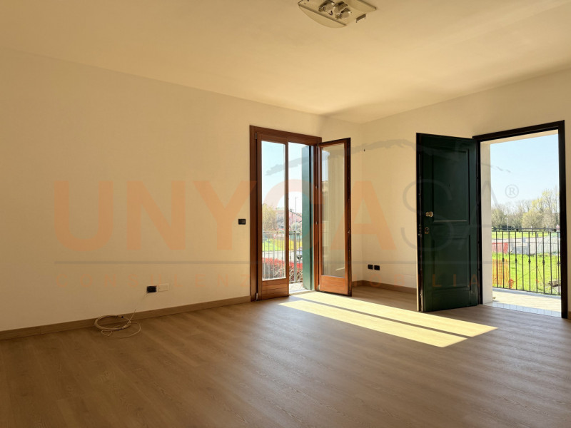 MESTRINO, fraz. Arlesega: proponiamo in vendita appartamento duplex. Inserito in un contesto escl...