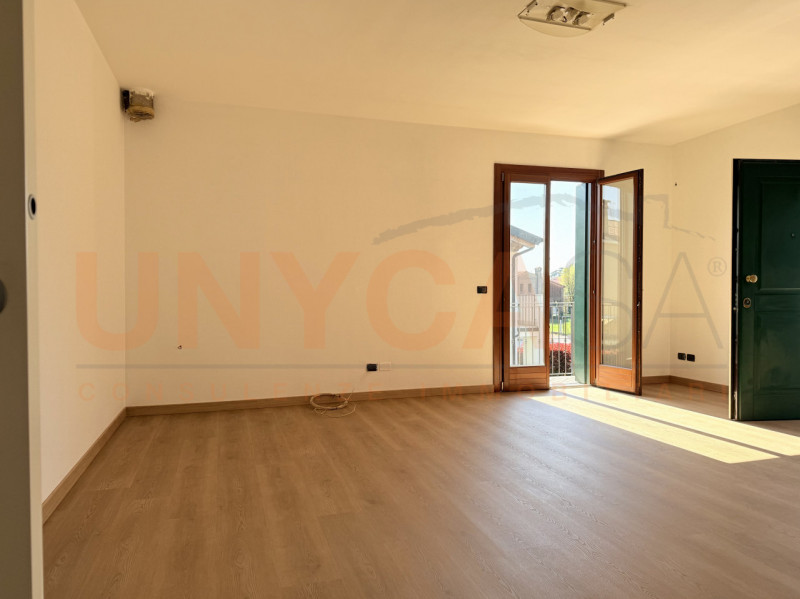 MESTRINO, fraz. Arlesega: proponiamo in vendita appartamento duplex. Inserito in un contesto escl...