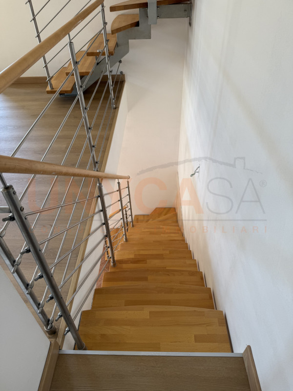 MESTRINO, fraz. Arlesega: proponiamo in vendita appartamento duplex. Inserito in un contesto escl...