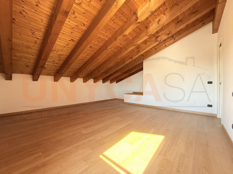 MESTRINO, fraz. Arlesega: proponiamo in vendita appartamento duplex. Inserito in un contesto escl...