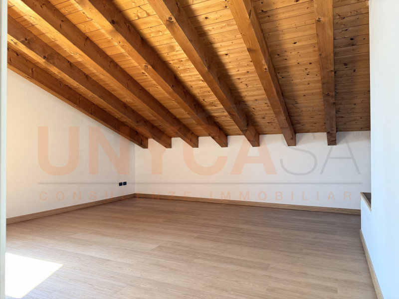 MESTRINO, fraz. Arlesega: proponiamo in vendita appartamento duplex. Inserito in un contesto escl...