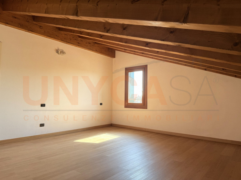 MESTRINO, fraz. Arlesega: proponiamo in vendita appartamento duplex. Inserito in un contesto escl...