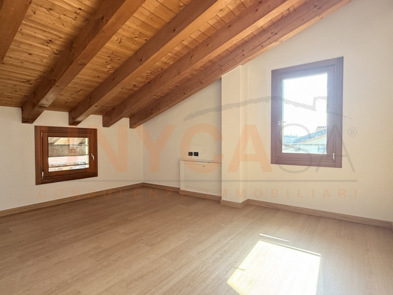 MESTRINO, fraz. Arlesega: proponiamo in vendita appartamento duplex. Inserito in un contesto escl...