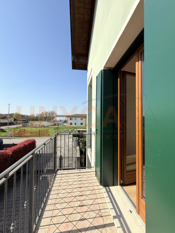 MESTRINO, fraz. Arlesega: proponiamo in vendita appartamento duplex. Inserito in un contesto escl...