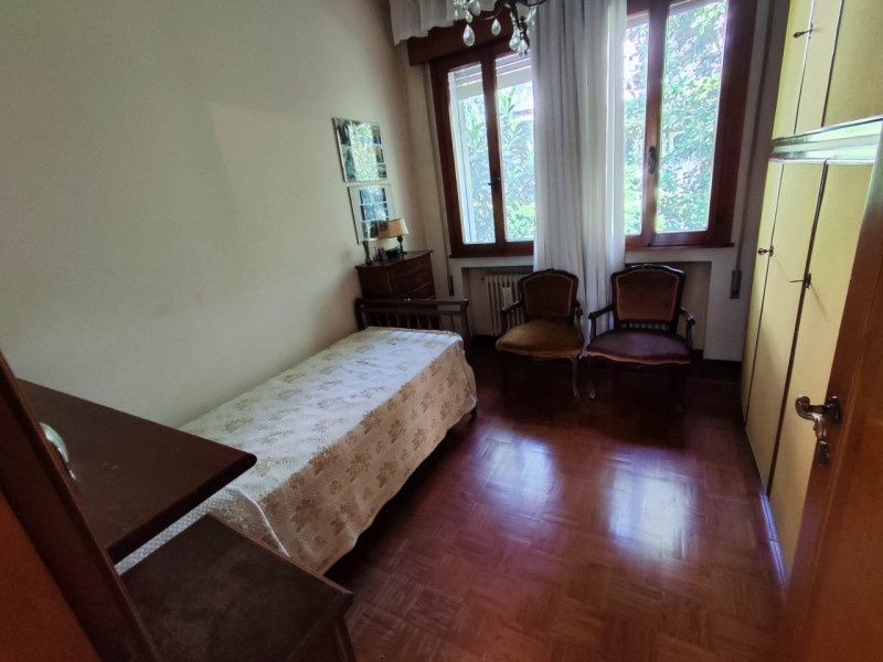 Villa Singola nel Cuore della Sacra Famiglia: Spazio, Indipendenza e Versatilità


Cerchi la casa...