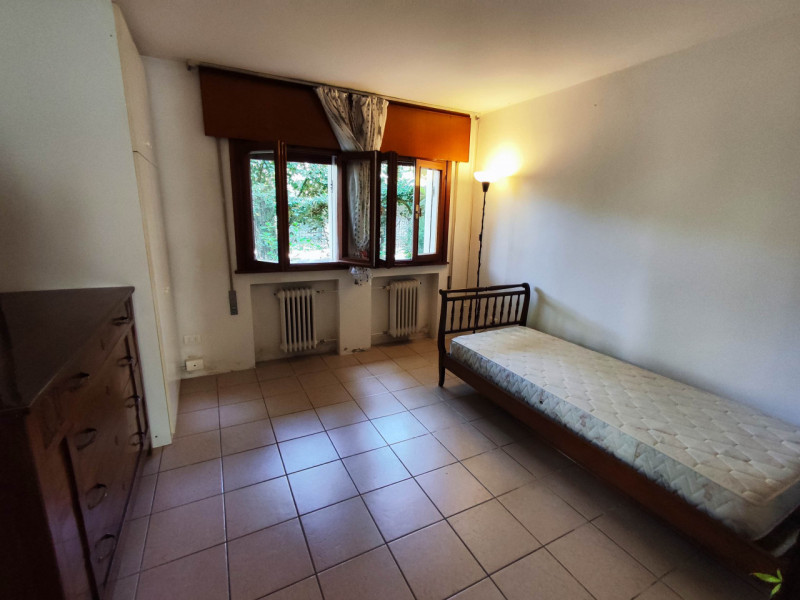 Villa Singola nel Cuore della Sacra Famiglia: Spazio, Indipendenza e Versatilità

Cerchi la casa ...