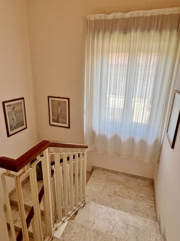 CASA SINGOLA IN VENDITA A VICENZA ZONA BERTESINELLA - IDEALE ANCHE PER DUE NUCLEI FAMILIARI- Rif....