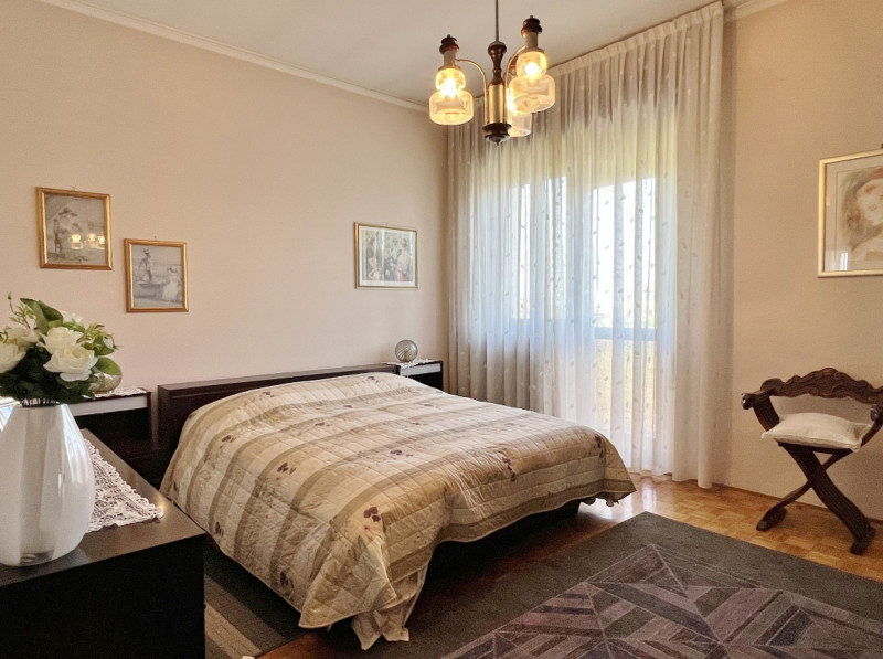 CASA SINGOLA IN VENDITA A VICENZA ZONA BERTESINELLA - IDEALE ANCHE PER DUE NUCLEI FAMILIARI- Rif....