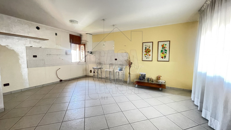 Rif. P589 Proponiamo in vendita un'intera palazzina situata nel cuore di Ospedaletto Euganeo. La ...