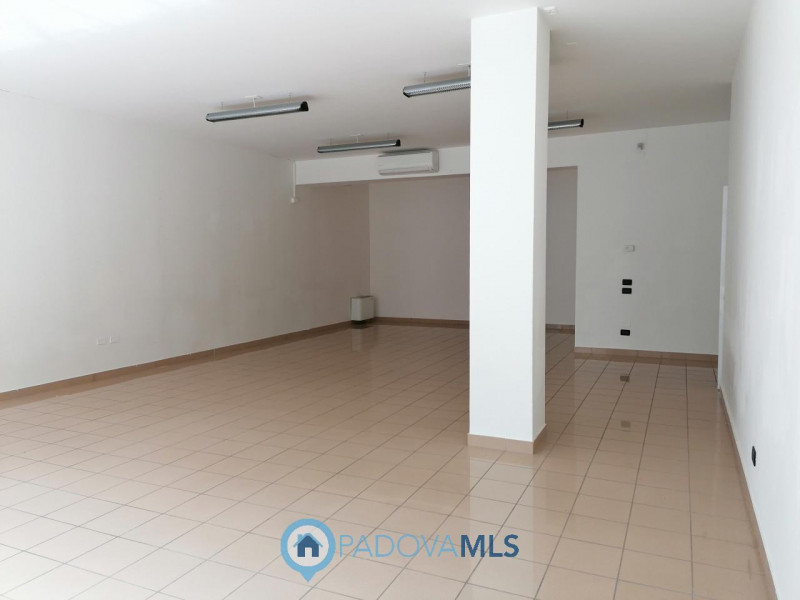 Immobile in esclusiva al Gruppo Padova MLS

CADONEGHE - MEJANIGA - Scopri questa opportunità impe...