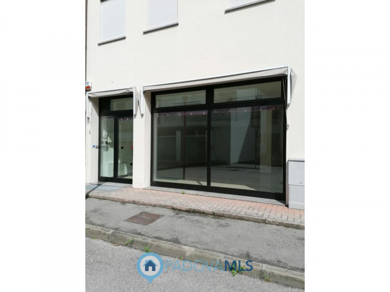 Immobile in esclusiva al Gruppo Padova MLS

CADONEGHE - MEJANIGA - Scopri questa opportunità impe...