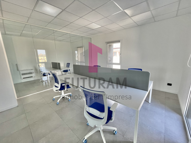 VICENZA OVEST (Z.I.)- 30FIL- PER INFO 0444/310220

Opportunità a Vicenza Ovest proponiamo al terz...