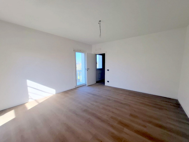 BIFAMILIARE A VOLTABAROZZO €.380.000 - rif.CL473

Situata a VOLTABAROZZO, una delle zone residenz...