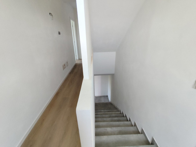 BIFAMILIARE A VOLTABAROZZO €.380.000 - rif.CL473

Situata a VOLTABAROZZO, una delle zone residenz...