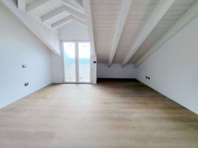 BIFAMILIARE A VOLTABAROZZO €.380.000 - rif.CL473

Situata a VOLTABAROZZO, una delle zone residenz...