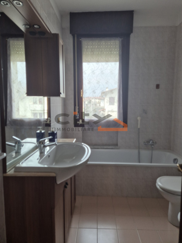 Bassano del Grappa zona Cà Baroncello - In tranquilla zona residenziale, proponiamo in affitto AP...