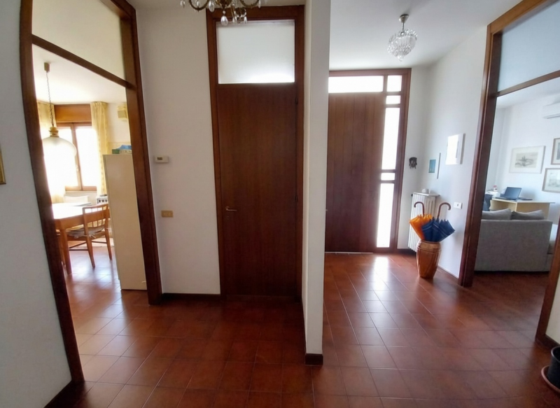 rif. 26612

ABANO - MONTEORTONE

Stai cercando una casa indipendente dalle ampie dimensioni, per ...