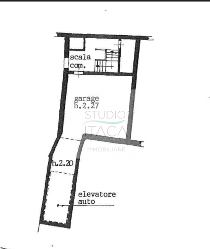 Nel cuore del Centro Storico di Padova, lungo via Manin, una delle strade più antiche e ricercate...