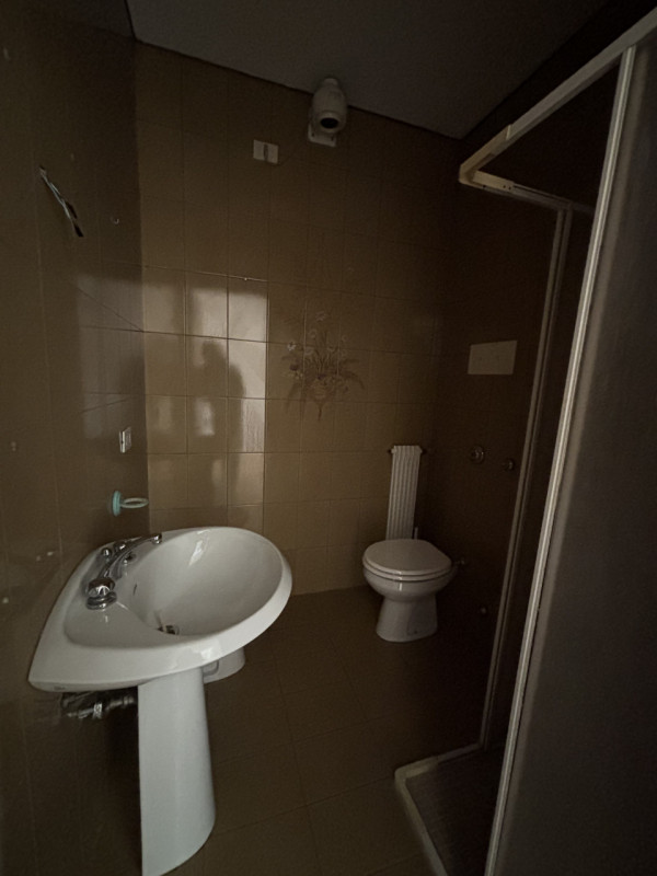 SPAZIOSO APPARTAMENTO NON ARREDATO IN LOCAZIONE SU TRE LIVELLI A MONSELICE IN ZONA DI QUARTIERE.....