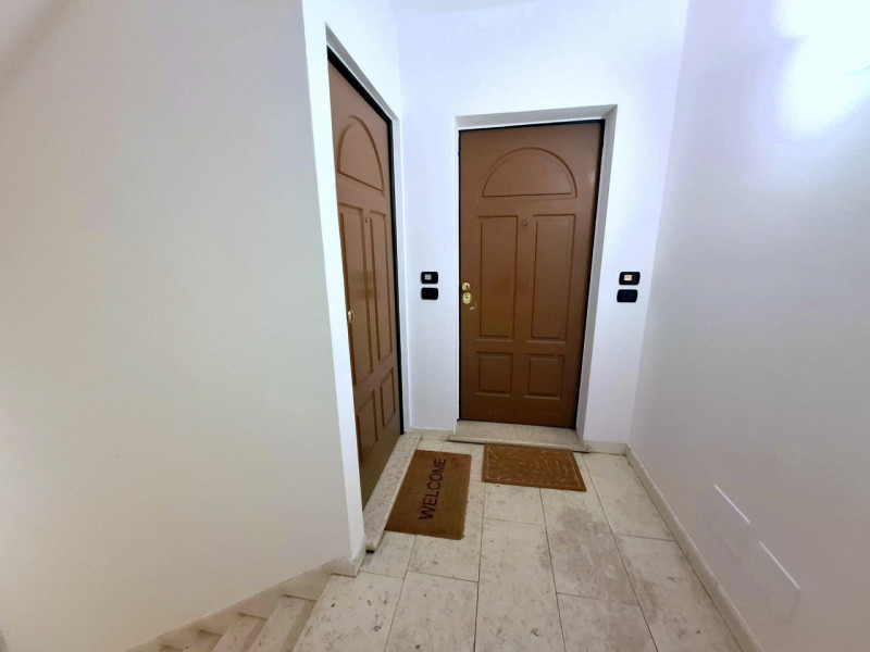 ELEGANTE MINI ARREDATO CON POSTO AUTO VIC.ZE PRATO DELLA VALLE

Nel cuore del centro storico di P...