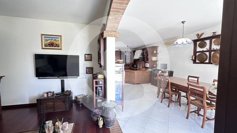 Nella tranquilla zona residenziale di Sant'Eufemia, frazione del Comune di Borgoricco, proponiamo...