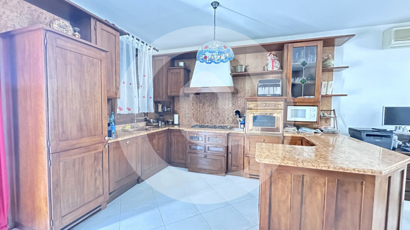 Nella tranquilla zona residenziale di Sant'Eufemia, frazione del Comune di Borgoricco, proponiamo...