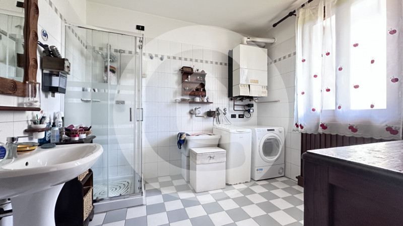 Nella tranquilla zona residenziale di Sant'Eufemia, frazione del Comune di Borgoricco, proponiamo...