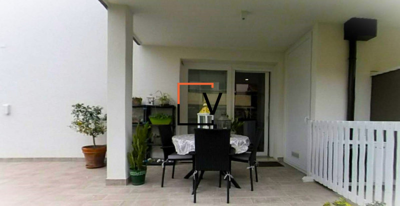 V404 - Proponiamo in vendita un nuovo appartamento al piano terra con giardino piantumato, in pie...