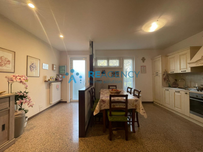 Se stai valutando un appartamento di nuova costruzione, fermati un attimo.

Ad Altavilla Vicentin...